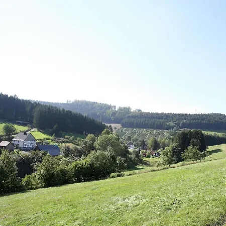 Charmantes In Skigebietsnaehe Feriehus