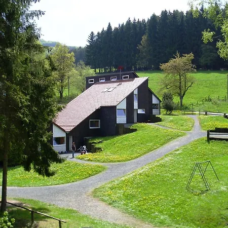 Charmantes In Skigebietsnaehe